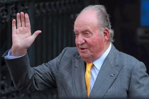 El rey Juan Carlos I está en Emiratos Árabes Unidos