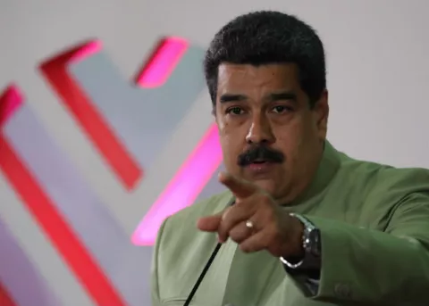 Maduro compara a Uribe con Al Capone: 'Lo detuvieron por un delito menor'