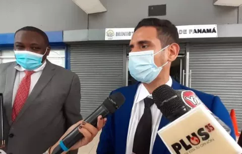 Abogado Kevin Moncada interpone querella penal contra fiscal de drogas, Elena Cossú