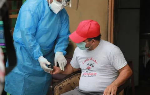 Muertes por COVID-19 no cesan en Panamá, reportan 30 fallecimientos en las últimas 24 horas