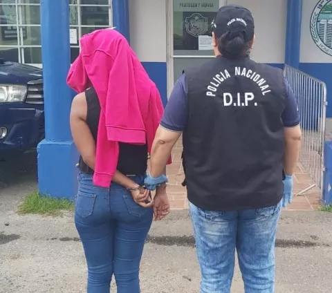Capturan a una mujer presuntamente implicada en un homicidio en El Progreso de La Chorrera