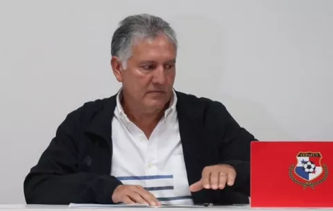 Chaluja admite que nunca se preocuparon por mirar si Panamá perdía puestos en el ranking