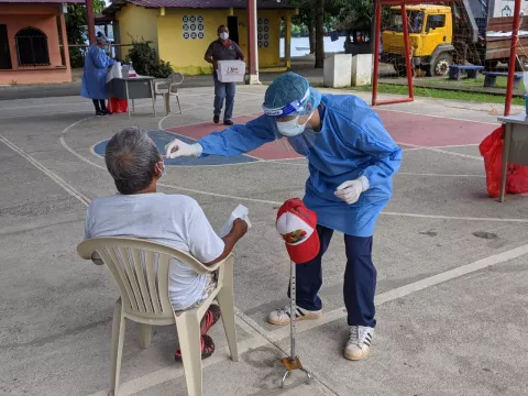 Panamá rompe la barrera de las 5 mil pruebas de COVID-19 en un día