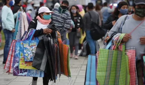 La pandemia profundiza aún más la masiva informalidad de la economía peruana