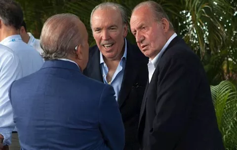 El magnate caribeño de raíces hispanocubanas que acogería a Juan Carlos I