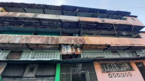  Tres personas heridas, tras desplome de una losa en edificio de Santa Ana