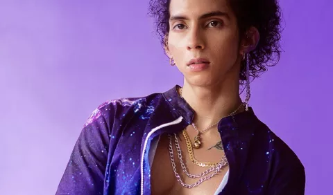 Alessi Torres lanza  su canción 'Solo en la oscuridad'