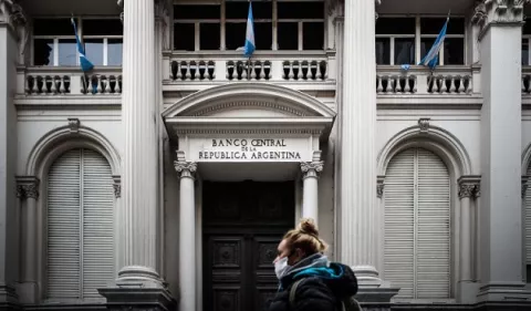Argentina logra reestructurar el 98.8% de su deuda  bajo ley local
