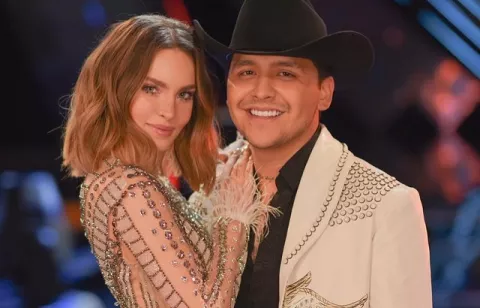 Belinda y Christian Nodal se tatúan hasta el alma 