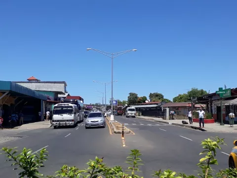 El tránsito multa a 96 conductores del sector colectivo y selectivo por exceso de pasajeros en Chiriquí