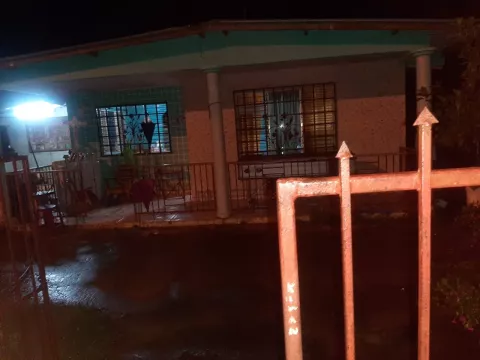 Muere de COVID en la casa y su familia realiza el levantamiento del cuerpo, ninguna autoridad apareció