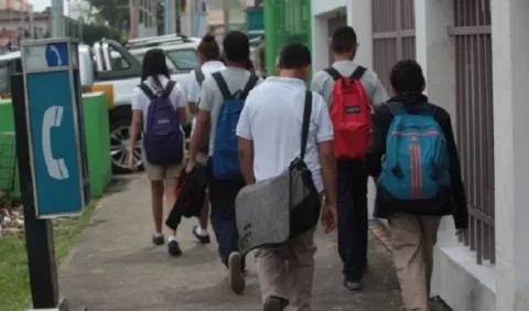 Colegios particulares aún no reciben respuesta formal de alivio financiero del Gobierno