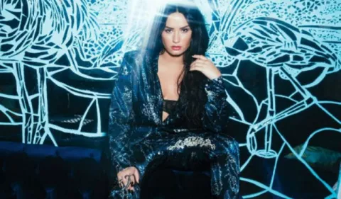 Demi Lovato dice que su traje de novia no será blanco