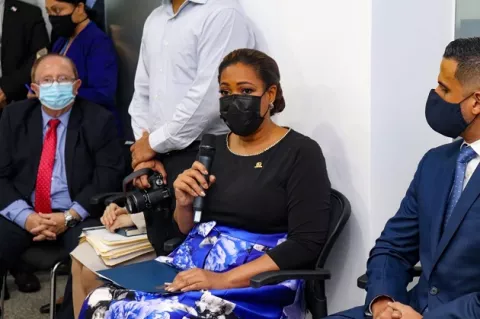 Recomiendan al pleno de la Asamblea la ratificación de Donahy Raquel Shaud como directora de Senadis