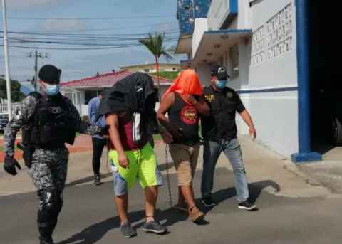Capturan a tres ciudadanos en San Carlos y La Chorrera con paquetes de presunta marihuana y cocaína