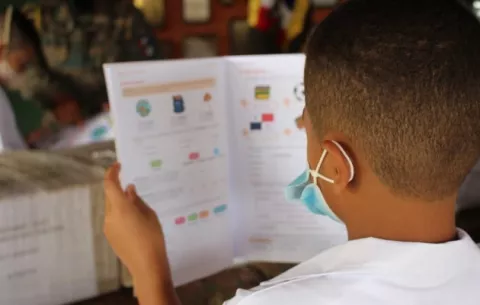Polémica ante la posibilidad de volver a las clases presenciales