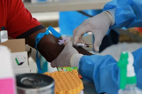 Instituto Gorgas investiga sobre toma de muestras por saliva para diagnóstico rápido y menos invasivo