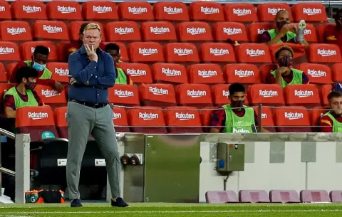 Koeman se defiende: ' Parece que yo he sido el malo de la película en el tema de Luis Suárez'