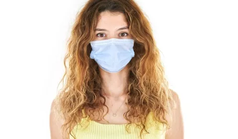 ¿Cómo evitar las lesiones provocadas por las mascarillas?