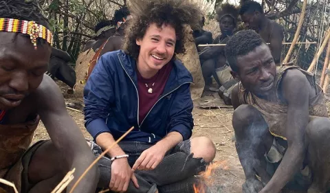 Luisito Comunica nuevamente causa revuelo por una fotografía