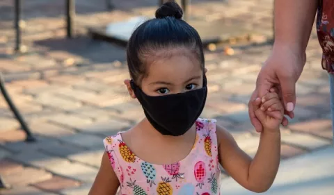 Consejos para que los niños se acostumbren a las mascarillas