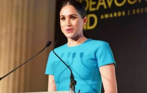 Meghan Markle demanda a agencia por fotos de 'paparazzi' paseando con Archie
