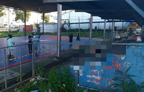 Adulto mayor es encontrado muerto en cancha de baloncesto en Los Libertadores