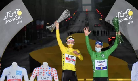 Tadej Pogacar pide tiempo para digerir su gesta: 'Antes de  llegar al Tour, ganar era solo un sueño'