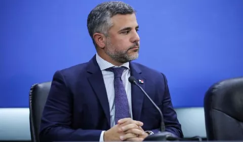 Ministro de Obras Públicas Rafael Sabonge podría ser investigado por contrato del Hospital Modular