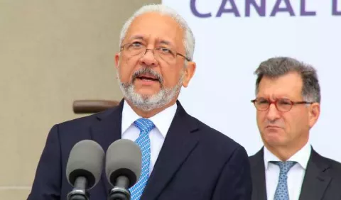 Familiar de un exdirectivo de la Autoridad del Canal de Panamá dentro de Quintiq 
