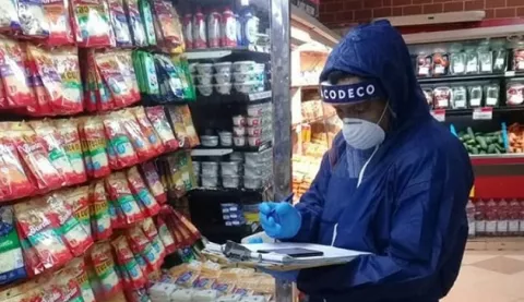 Acodeco supervisa anuncios de los productos alimenticios de imitación