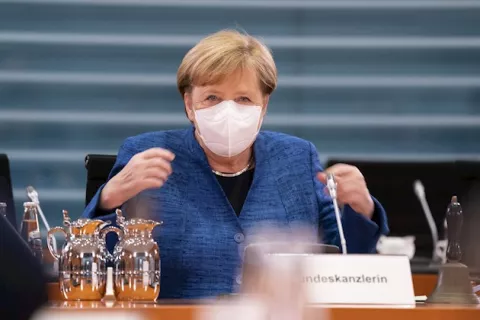 Ángela Merkel augura meses "muy, muy difíciles" con el COVID-19 para Alemania, según "Bild"