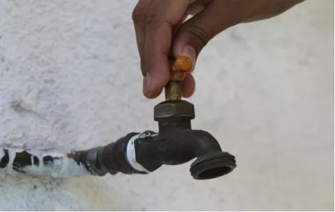Falta de agua en varios puntos de la ciudad capital por daño en potabilizadora de Chilibre