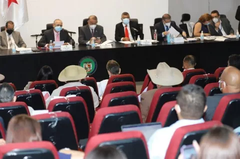 Amplian consultas del proyecto que elimina Aupsa 