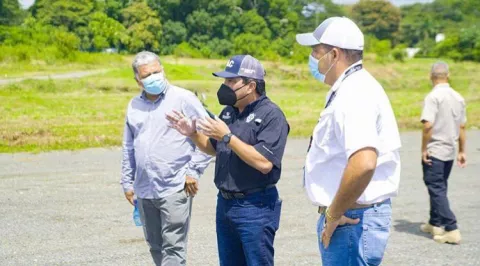 Analizan la posible reactivación del antiguo aeropuerto de Puerto Armuelles 