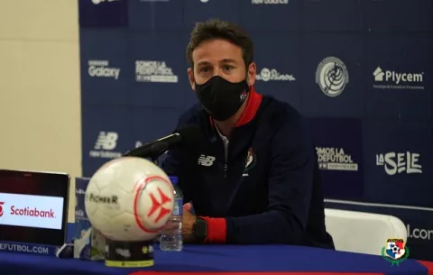 Thomas Christiansen: 'Estoy contento por la victoria, aunque es  engañosa'