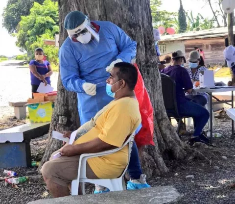 Cifra de muertes por COVID-19 bajan en Panamá; y se reportan 633 casos nuevos