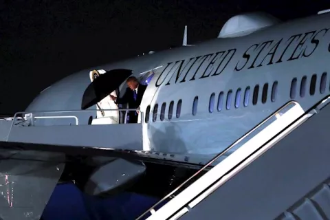 La pandemia vuelve a asediar a Donald Trump a nueve días de las elecciones en EE.UU.
