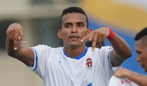Dorian López vuelve a darle otra cara al Sporting; Tauro y Alianza empatan en la LPF