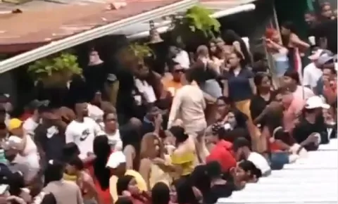 [VIDEO] Parrandas en el sector de El Chorrillo se toman las calles