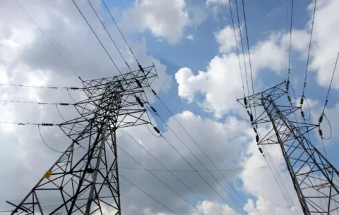 Moradores de Brisas de Valle Bonito en La Chorrera se quedan sin luz por más de seis horas