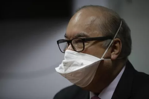  Enrique Lau: Unificar la atención sanitaria debe decidirse en diálogo nacional 