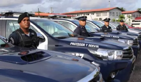 Mala condición de la flota vehicular de la Policía Nacional obliga a realizar alquiler por más de 4 millones de dólares