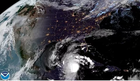 Unos 14,000 evacuados en el oeste de Cuba por la cercanía del huracán Delta