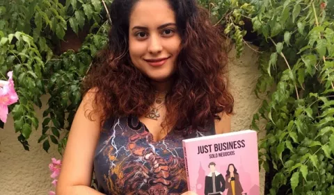 'Just Business: Solo Negocios', una comedia romántica