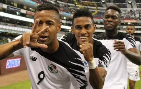 Christiansen llama a mundialistas para amistoso de Panamá ante Japón, también podría enfrentar a Estados Unidos