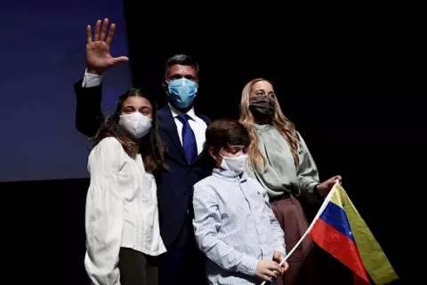 Leopoldo López acusa a Nicolás Maduro es un "criminal" y un "asesino"