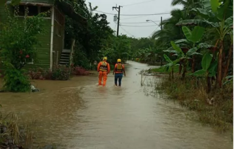 Lluvias en Chiriquí causan afectaciones a 56 familias en los distritos de Barú y Alanje
