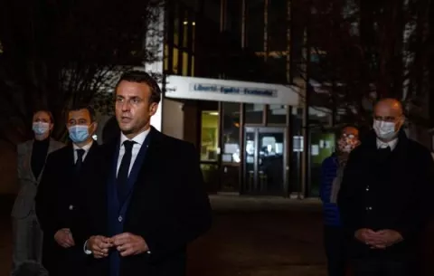 El Gobierno francés anuncia la preparación de un plan de acción contra los radicales islamistas