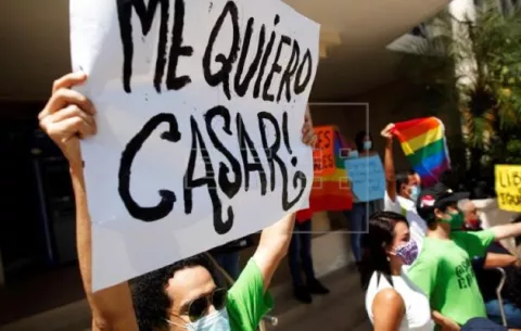 Matrimonio igualitario y aumento de impuestos: ¿Qué dice Laurentino Cortizo de estos temas?